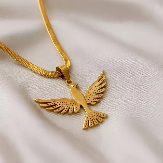 Colar Feminino Dourado