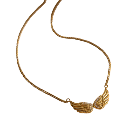 Colar Asas de Anjo Feminino - Em Ouro