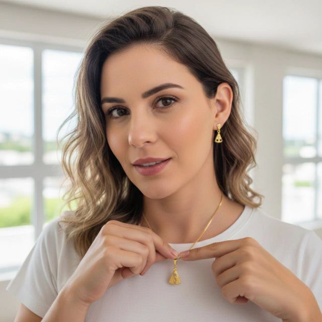 Conjunto Nossa Senhora + Brincos