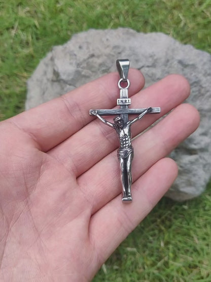 Colar Inri Cristo com Cruz catolico