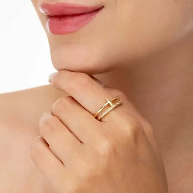 Anel de Cruz Feminino